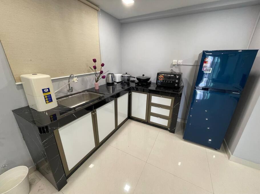 Dalamanda 3pax Sunway Velocity Balcony Cityview Kuala Lumpur